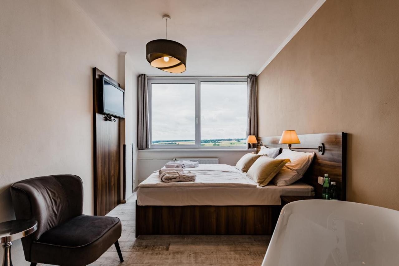 Hotel Palcat Tabor Luaran gambar